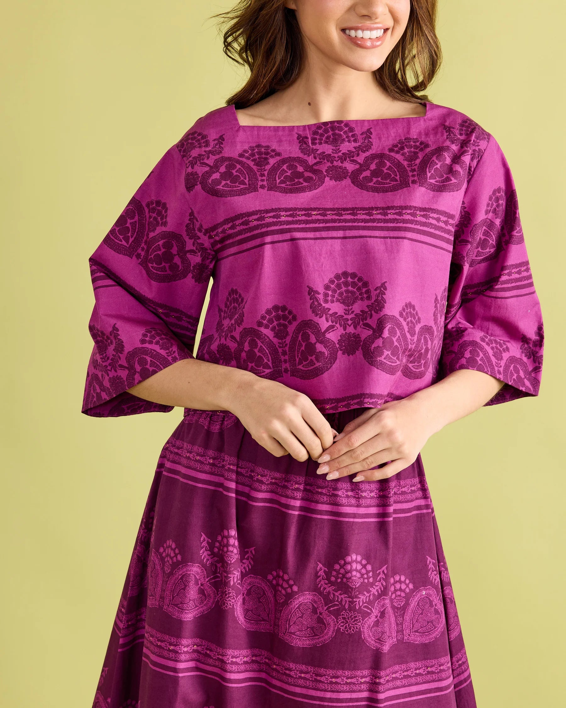 Angie Top in Garden Motif
