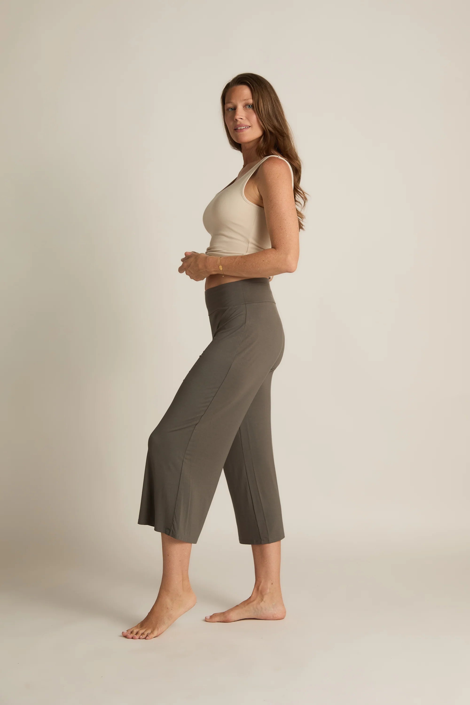 Wide Leg Bamboo Capri - Earl Gray