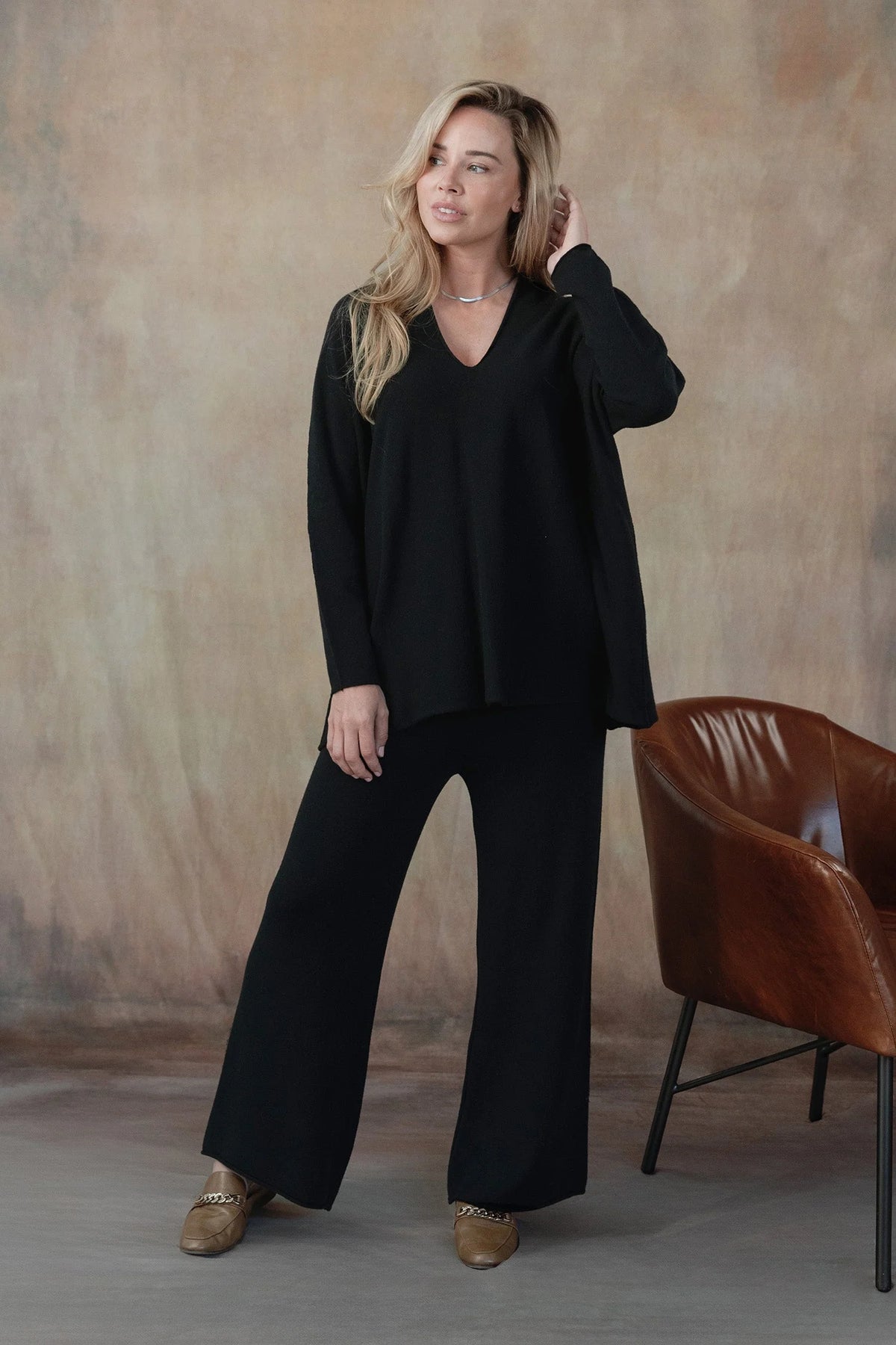 Cleo Sweater Pants - Black