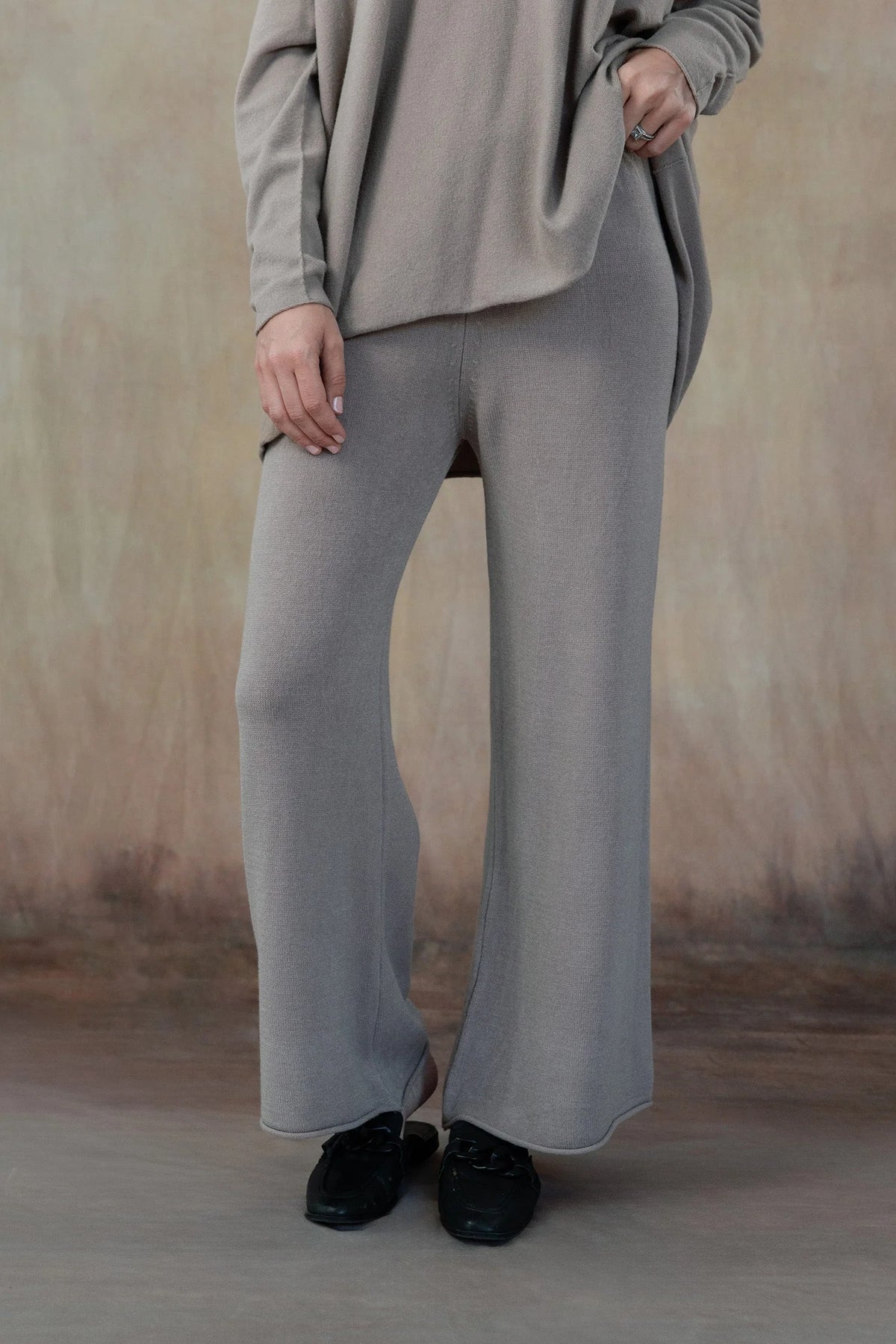 Cleo Sweater Pants - Taupe