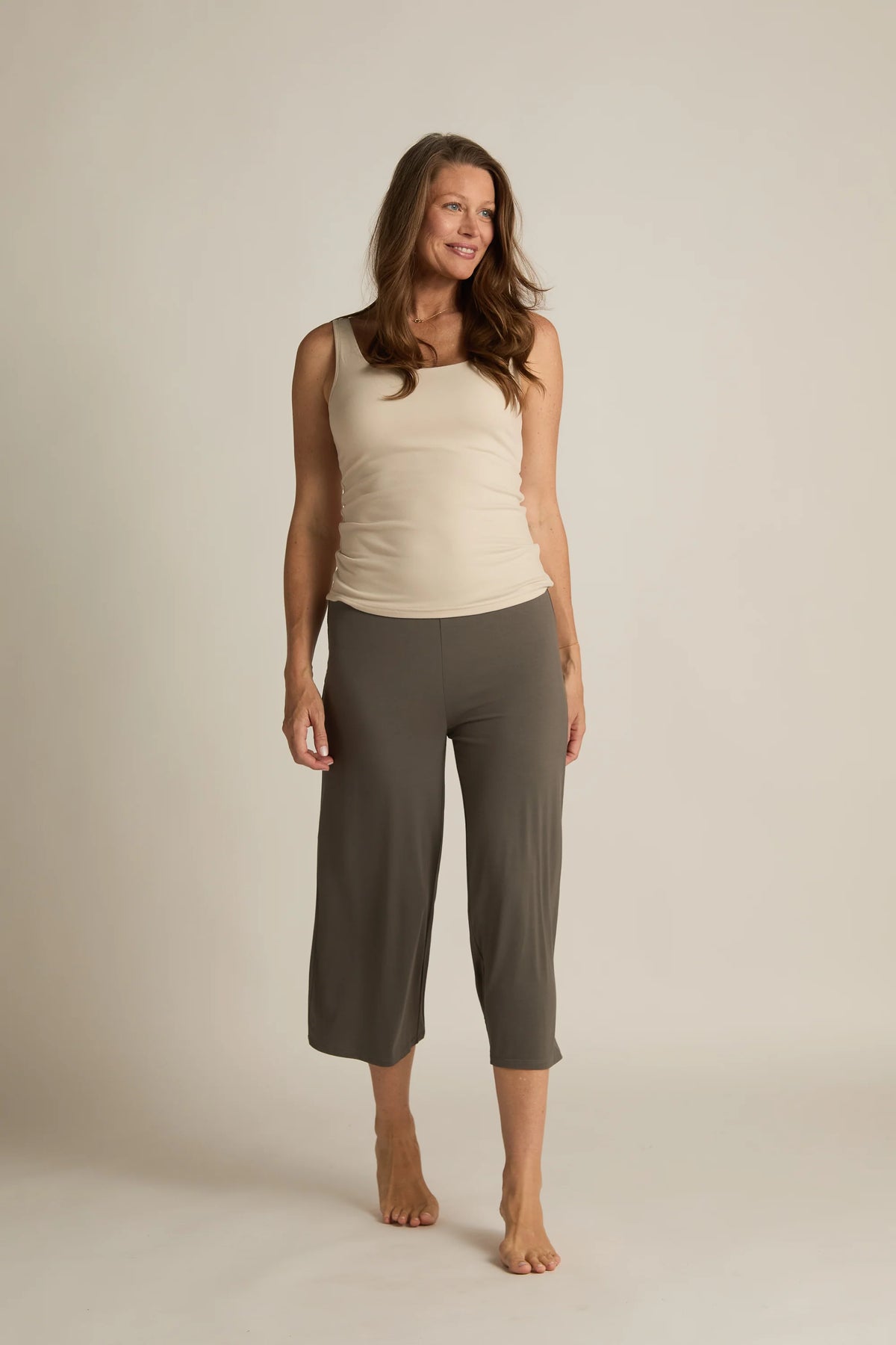 Wide Leg Bamboo Capri - Earl Gray