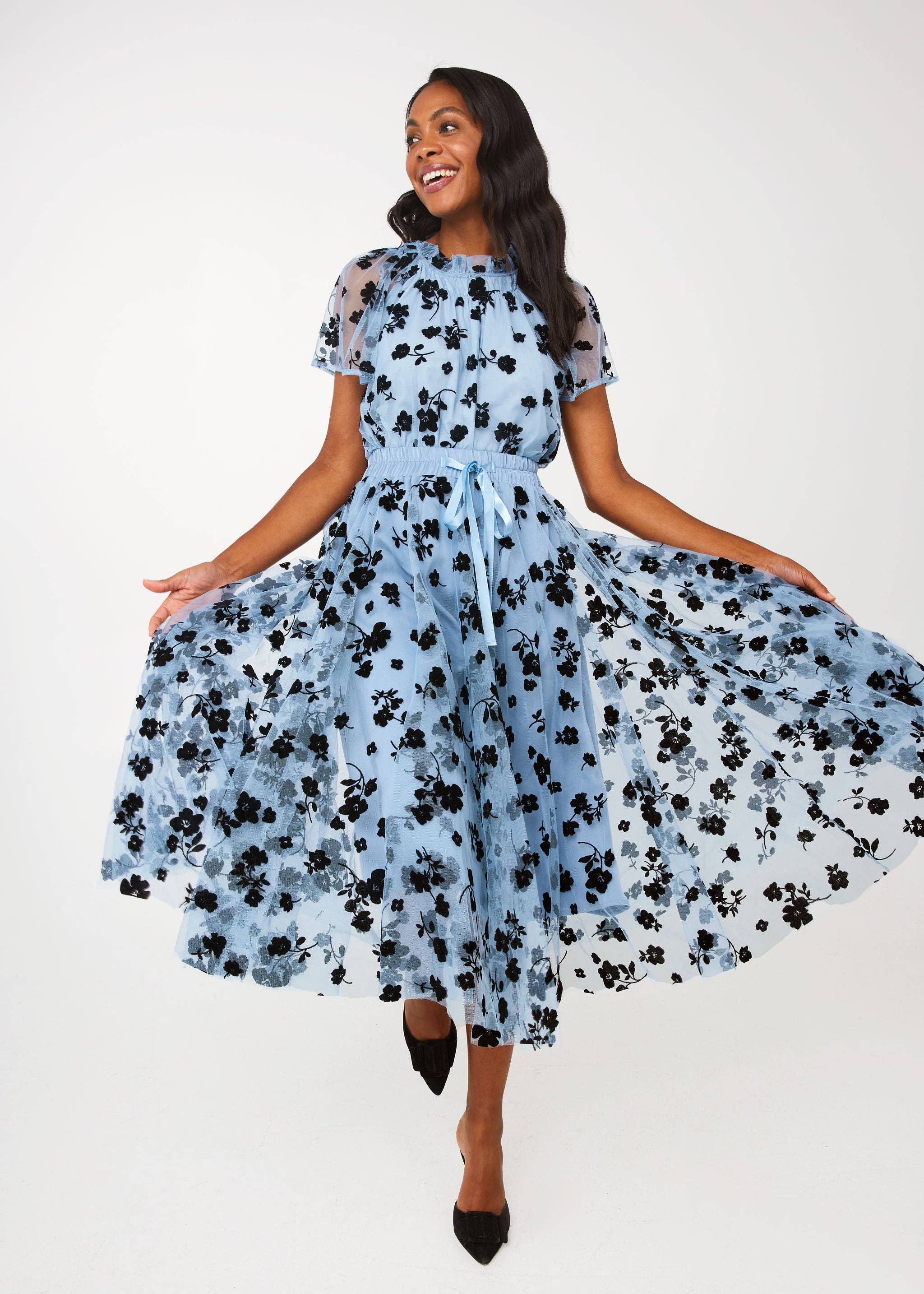 Sue Skirt Blue Floral Velvet Tulle