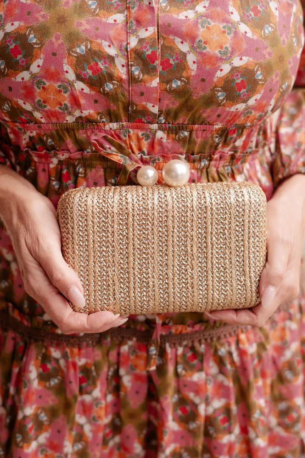 Mimi Straw Pearl Clutch